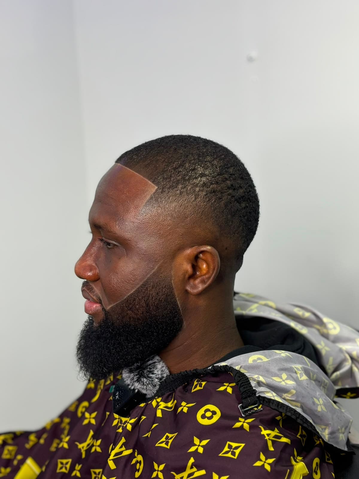 Barbering work at Imar Young Legend Barber Shop
